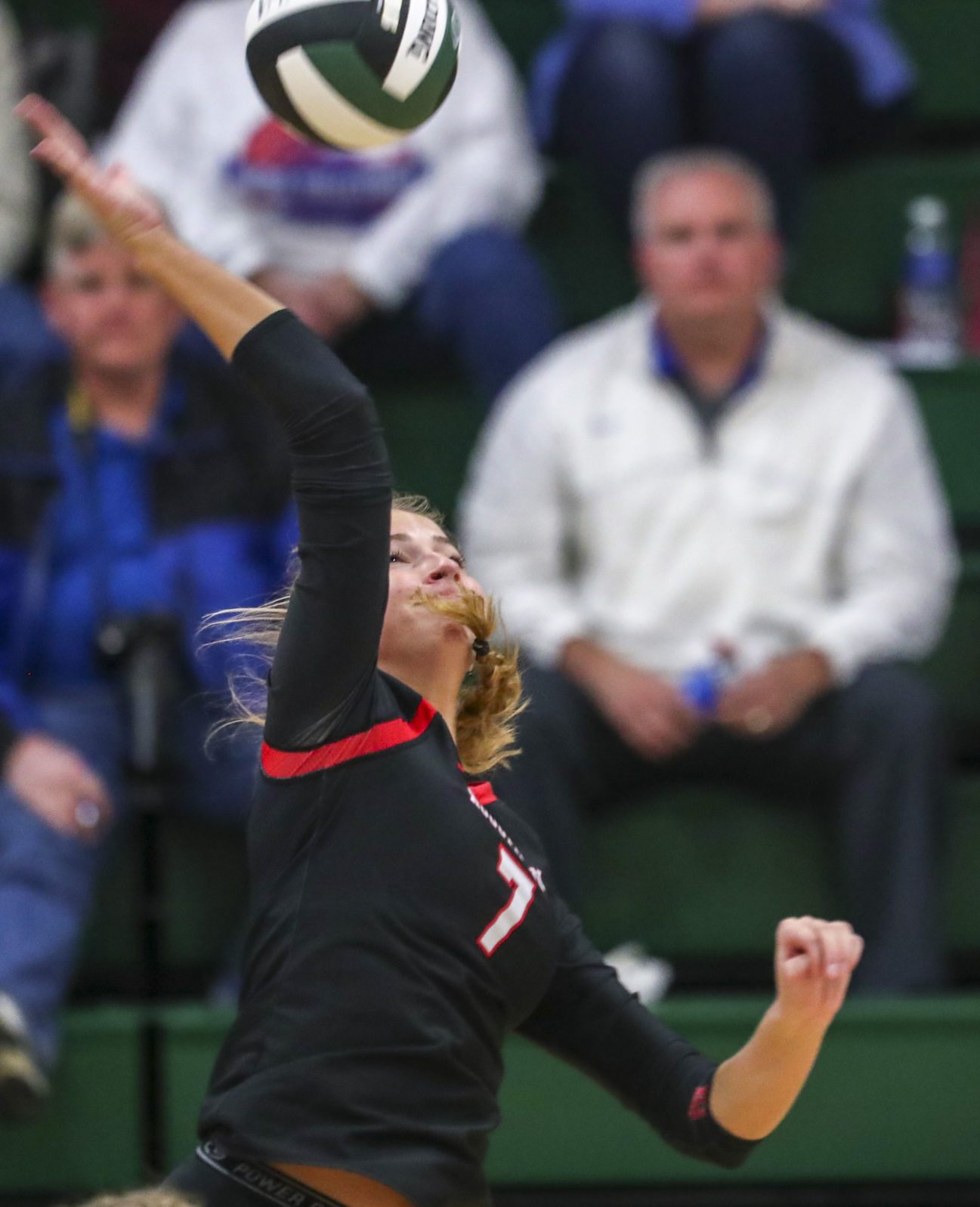 102918-Regional-Volleyball-013